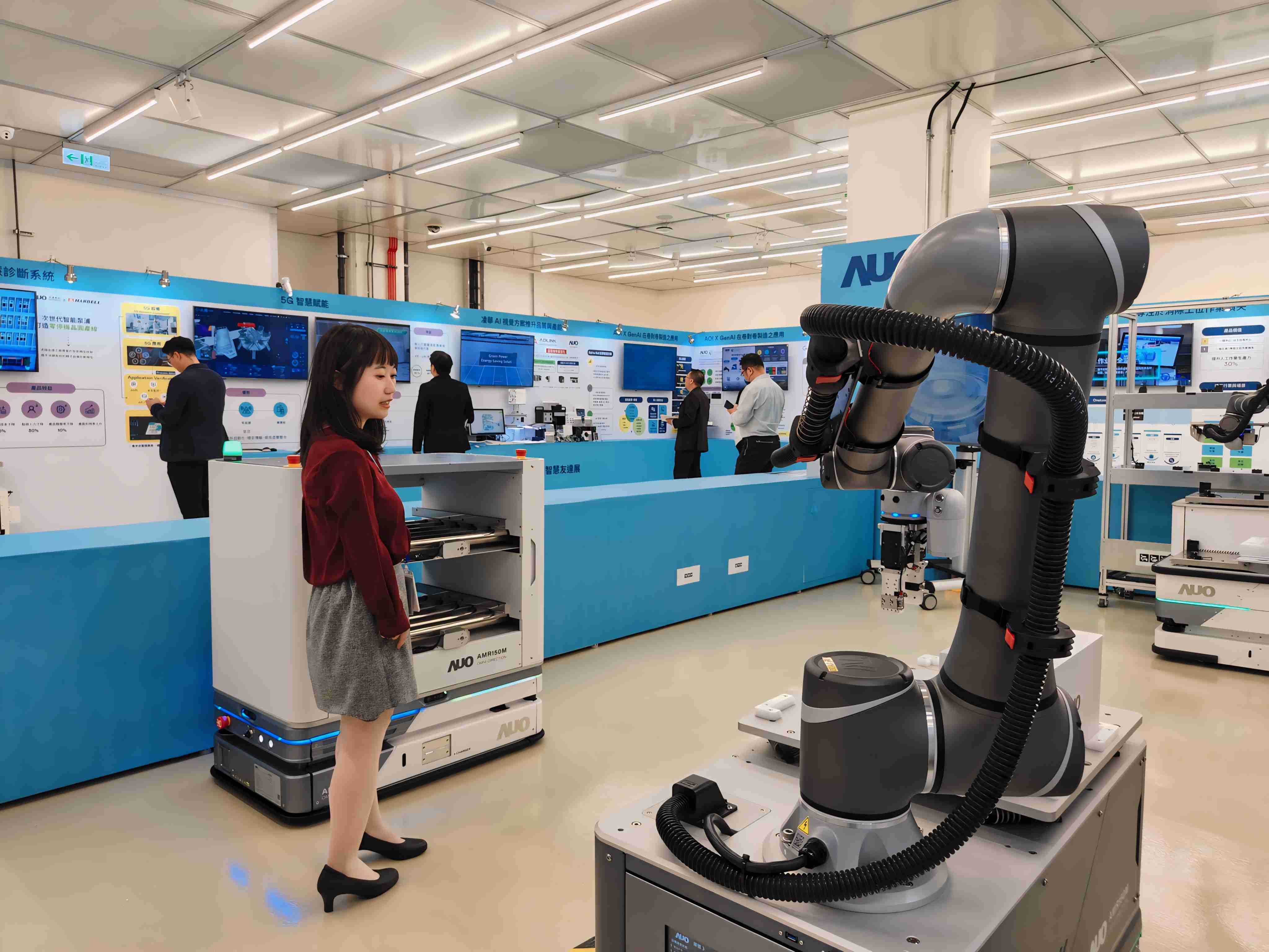 2024智能至成国际展邀集生态圈伙伴共同参展，，，，从数字应用、、、、净零减碳到能源发展，，创造全方位永续商机，，，携手生态圈伙伴迈向永续未来